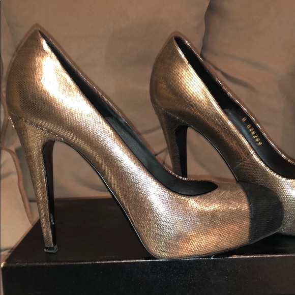 Chanel light gold pumps - Picture 3 of 7
